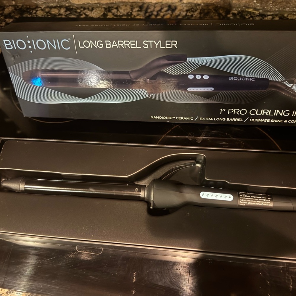 Black Long Barrel Styler